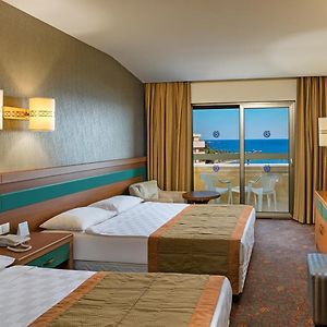 Standard Double or Twin Room Sea View